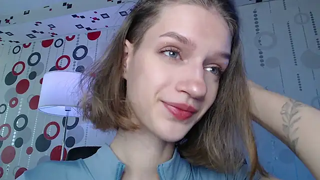 Snapshot of Chrissy_Joyful chatting on 06/27/26, 04:06 Chrissy Joyful online show from 06/27/26, 04:06