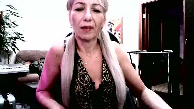 AlisaAngell online show from 03/08/26, 03:49