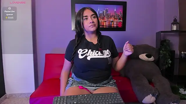Lucyy tits online show from 06/11/26, 01:09