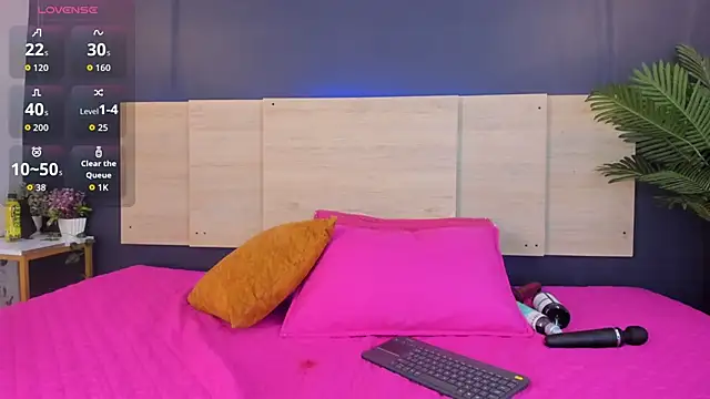 Em1ly jones online show from 03/19/26, 11:25