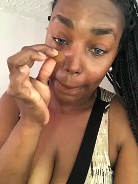 almaseductora online show from 04/21/26, 08:34