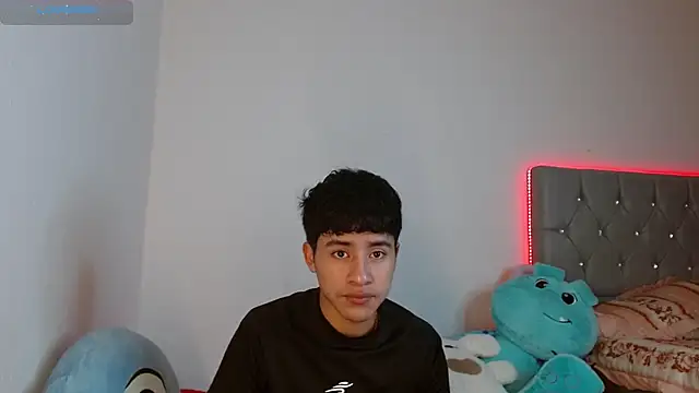 Sebas fire4 online show from 04/04/26, 07:00