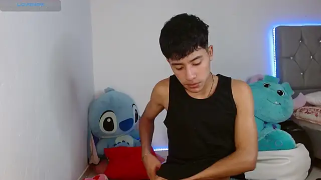 Sebas fire4 online show from 04/10/26, 03:45