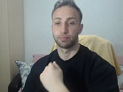 BlondEagleMuscle online show from 03/18/26, 03:48