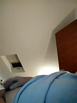 Snapshot of petar60 chatting on 03/22/26, 06:22 petar60 online show from 03/22/26, 06:22