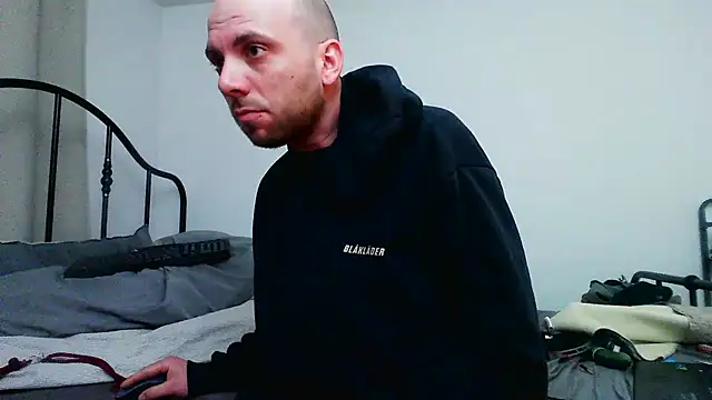 experiencelove online show from 04/06/26, 01:03