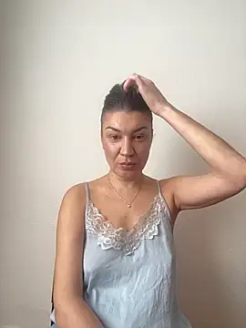 MilaDiva34 online show from 03/19/26, 09:24