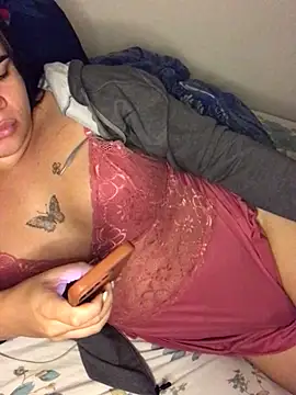 Gabrielaparaiso online show from 06/23/26, 01:42