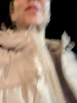 Snapshot of ManuelaX chatting on 02/14/26, 07:10 ManuelaX online show from 02/14/26, 07:10