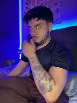 kryzthian Olrox online show from 04/23/26, 03:30