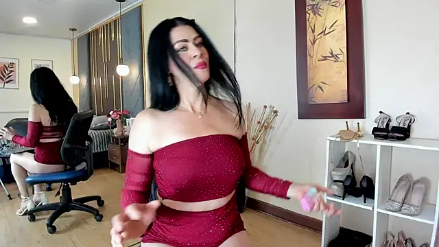 Snapshot of SofiiMontes chatting on 06/10/26, 11:53 SofiiMontes online show from 06/10/26, 11:53