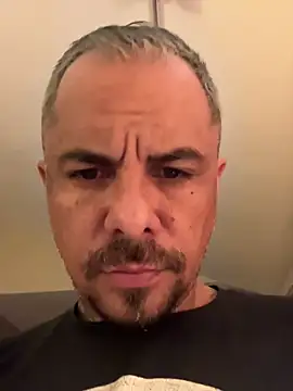 SALACIOUSTOPDOG online show from 04/06/26, 10:27