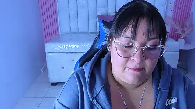 Astrid1 s online show from 03/12/26, 03:12