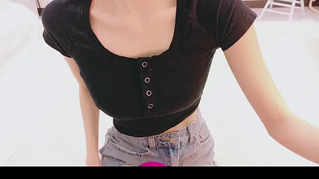 Ruri maro online show from 04/25/26, 07:11