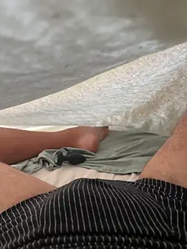 upinsmoke2026 online show from 03/06/26, 01:40