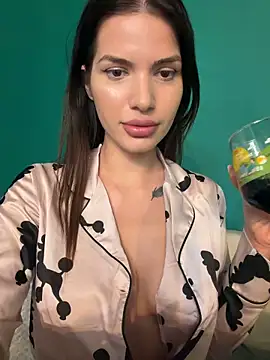 RaniaSnow online show from 03/25/26, 07:09