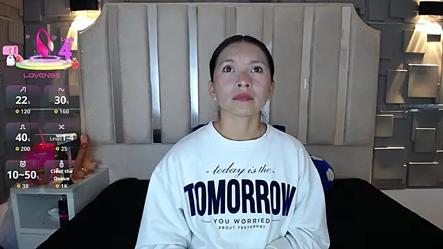 Chloe16  online show from 05/02/26, 07:08