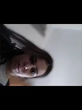 SaraRoushen online show from 03/10/26, 11:15