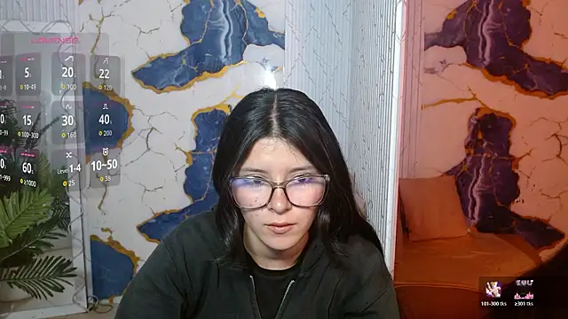 Snapshot of Emy_Tay chatting on 03/08/26, 11:58 Emy Tay online show from 03/08/26, 11:58