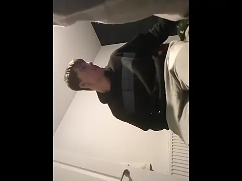 HornyKing2969 online show from 03/27/26, 09:47