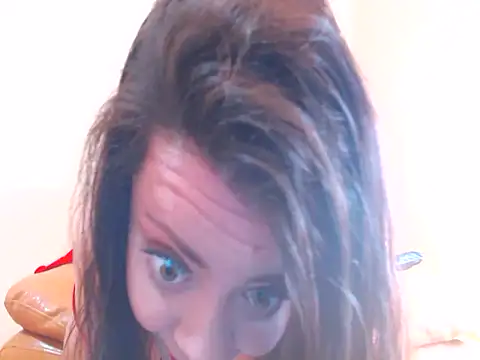 SexyNicolle4u online show from 04/05/26, 12:02