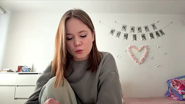 Snapshot of XeniaBerber chatting on 03/09/26, 10:19 XeniaBerber online show from 03/09/26, 10:19