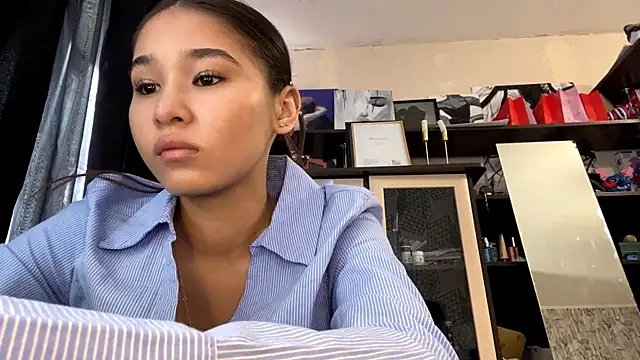 CatherineForbes online show from 04/15/26, 09:27