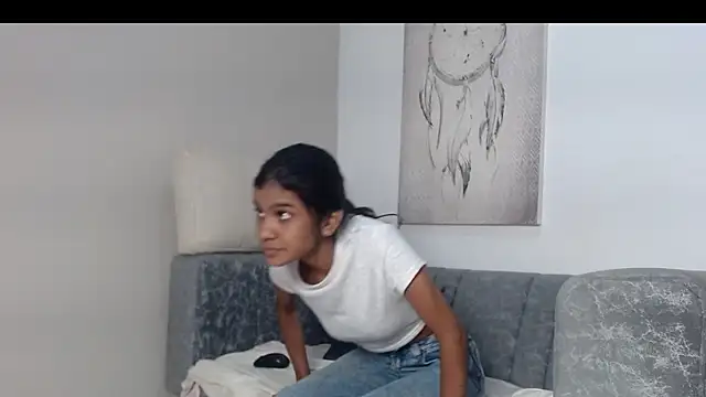 queen adhara online show from 05/19/26, 12:55