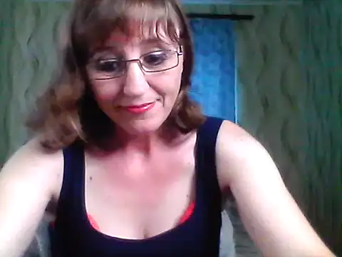 Alisaprice077 online show from 06/08/26, 02:39