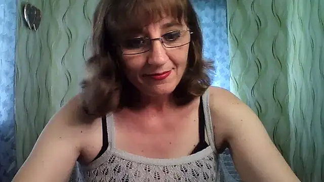 Alisaprice077 online show from 06/18/26, 12:09