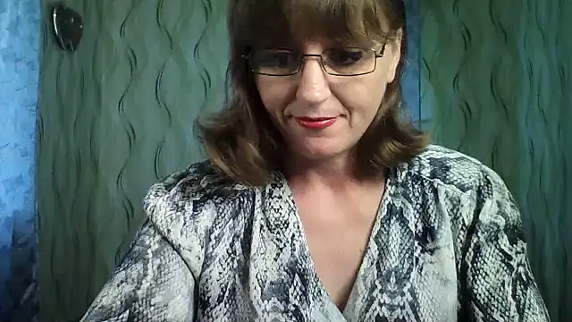 Alisaprice077 online show from 06/28/26, 08:42