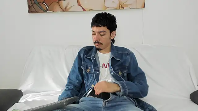 finn jackson online show from 04/15/26, 07:58