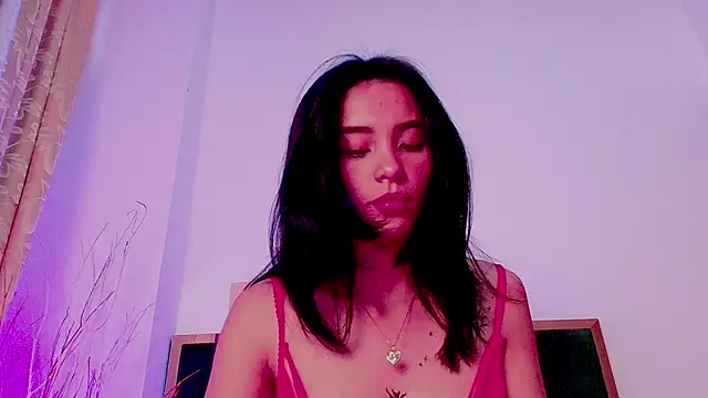 ValkaVega online show from 04/07/26, 11:54