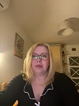 JanieLight53 online show from 03/21/26, 10:02