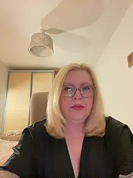 JanieLight53 online show from 07/13/26, 07:27
