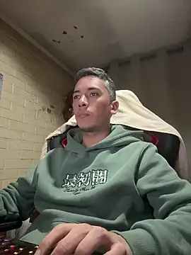 Cr1sXPorn online show from 04/16/26, 12:55