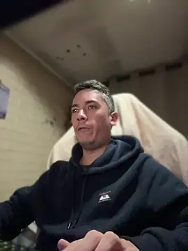 Cr1sXPorn online show from 04/23/26, 12:45