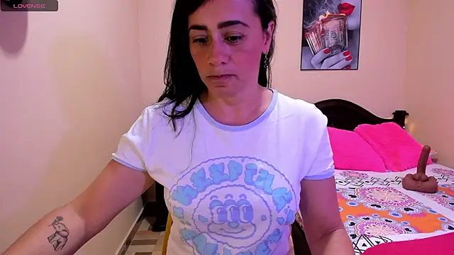 sara florez12 online show from 04/14/26, 11:16