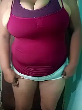 latina bigtitss online show from 05/01/26, 05:12