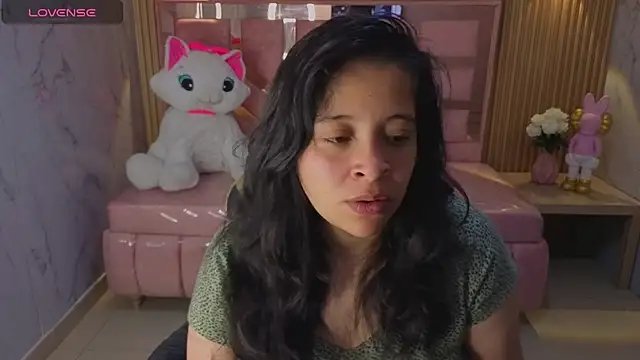 Snapshot of sara_tellez_s chatting on 07/07/26, 07:23 sara tellez s online show from 07/07/26, 07:23