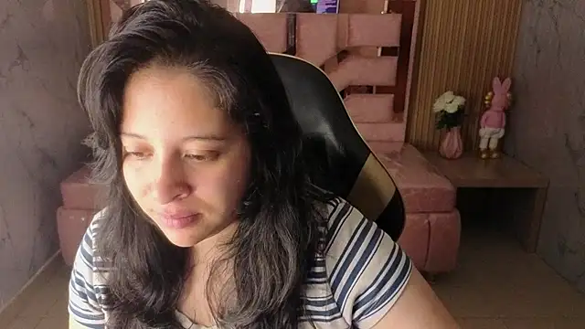 Snapshot of sara_tellez_s chatting on 07/15/26, 12:21 sara tellez s online show from 07/15/26, 12:21