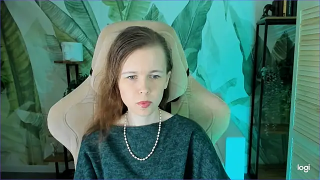 AriaGracen online show from 04/17/26, 05:32