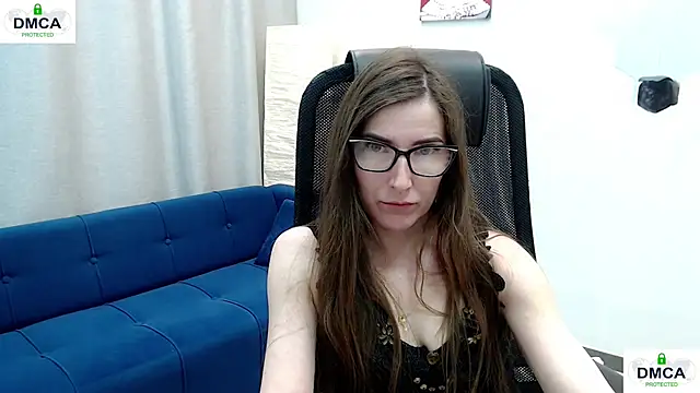 eva lady online show from 05/13/26, 08:44