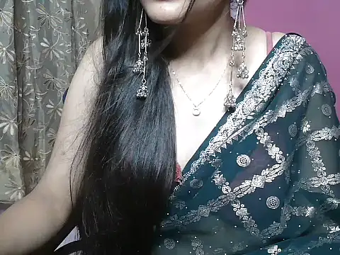 Sonam-kapur1 online show from 05/21/26, 04:14
