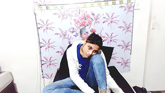 Snapshot of Luscious_Lexy chatting on 07/03/26, 05:25 Luscious Lexy online show from 07/03/26, 05:25