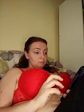 Bella-Monroe online show from 04/08/26, 05:13