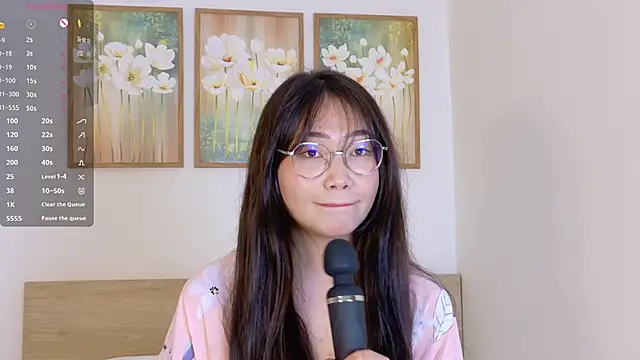 pinkyblooom online show from 03/17/26, 09:12