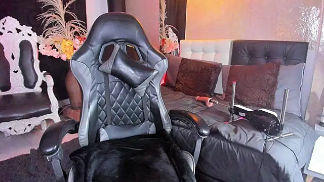 Vicky Angeel online show from 04/15/26, 07:58