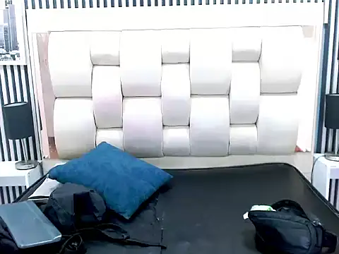 Alex Wolft online show from 04/02/26, 12:14