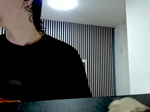 Alex Wolft online show from 05/06/26, 11:37